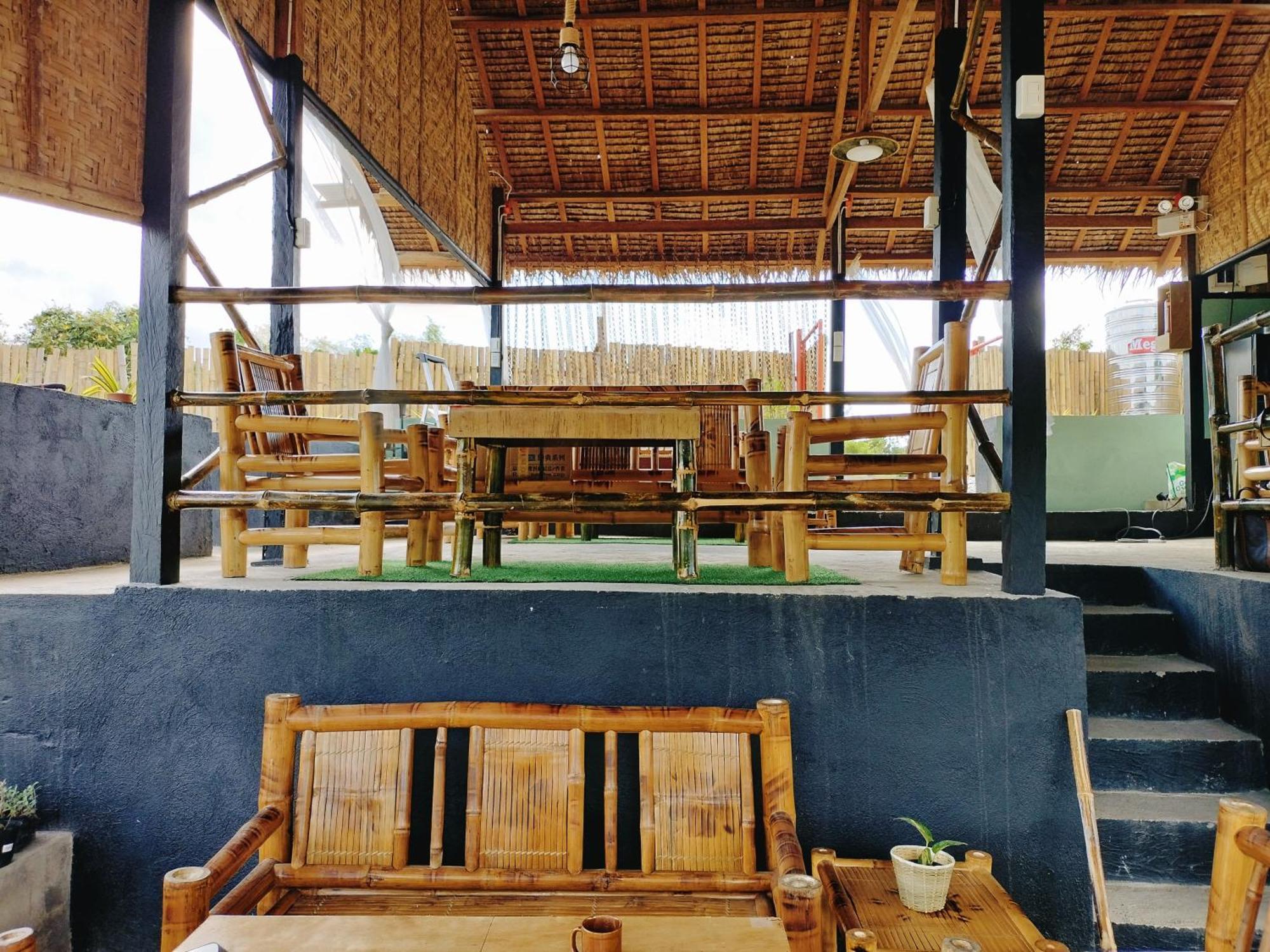 Riu Del Mar Hostel Dauis Kültér fotó