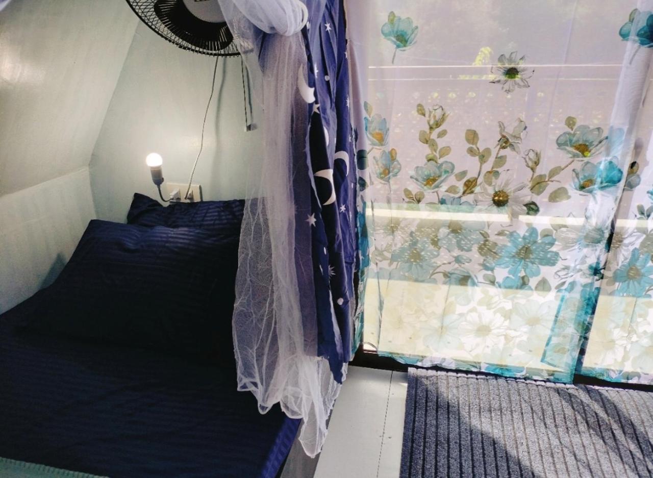 Riu Del Mar Hostel Dauis Kültér fotó