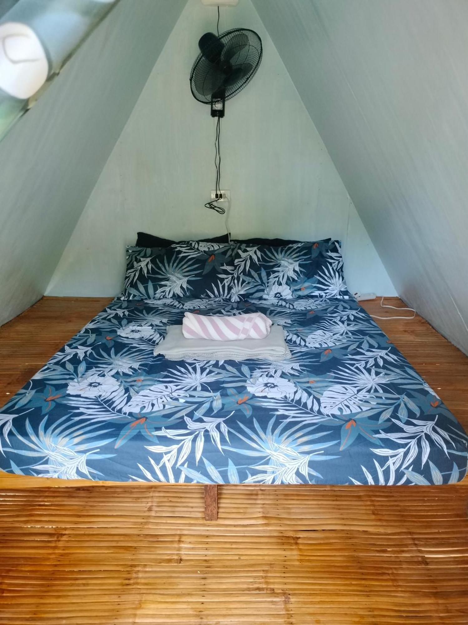 Riu Del Mar Hostel Dauis Kültér fotó